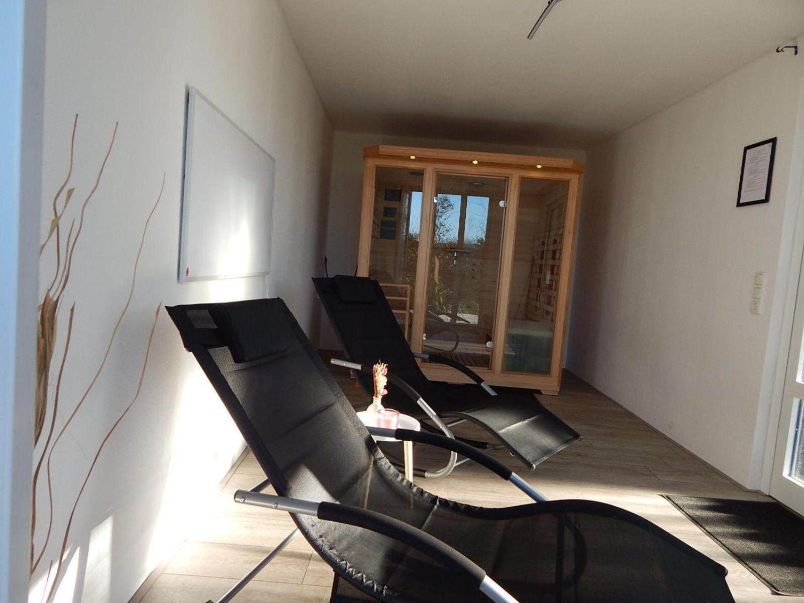 Wunderschoenes-Freistehendes-Ferienhaus-An-Der-See-Sauna-Strand-Yachthafen-Wlan Bruinisse Buitenkant foto