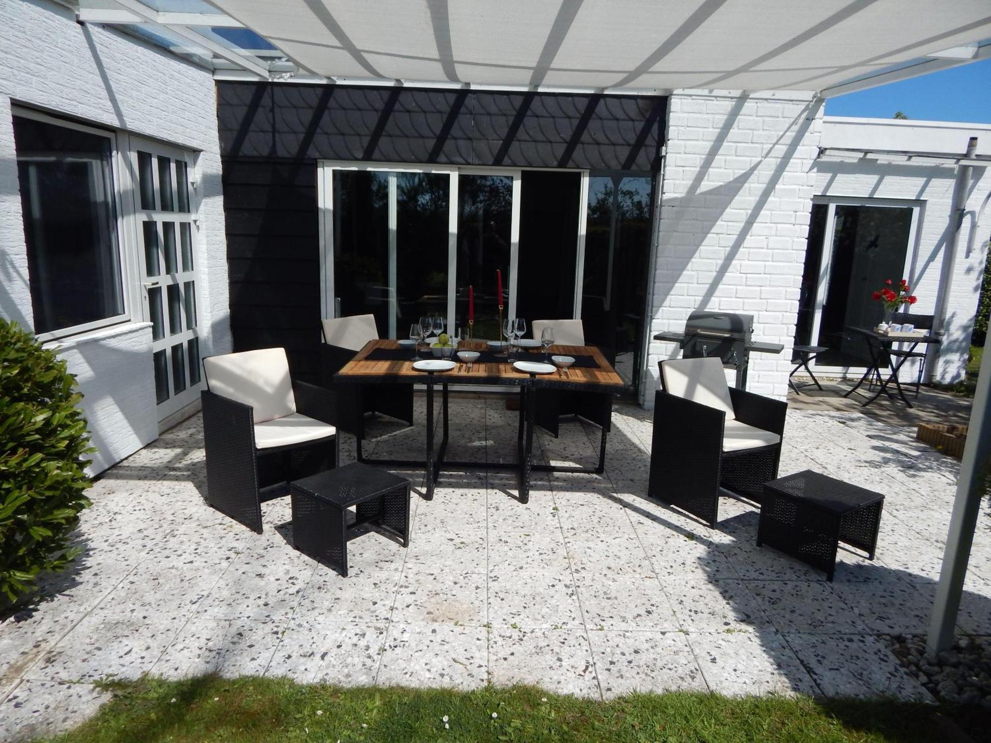 Wunderschoenes-Freistehendes-Ferienhaus-An-Der-See-Sauna-Strand-Yachthafen-Wlan Bruinisse Buitenkant foto